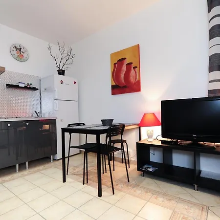 Apartmán Pv Five Stars House *