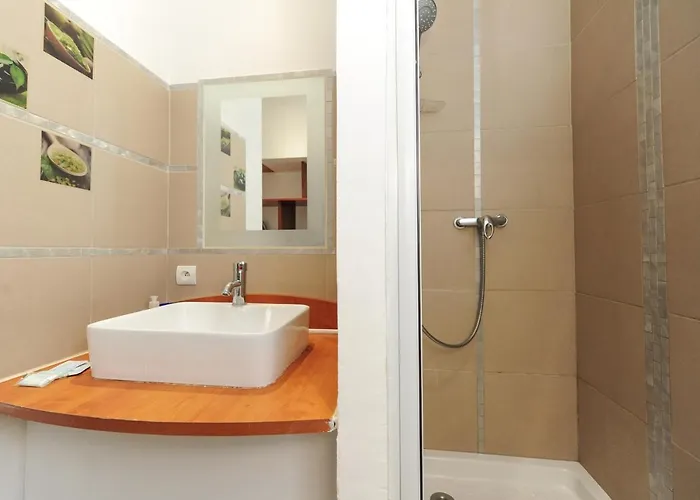 Pv Five Stars House Nizza